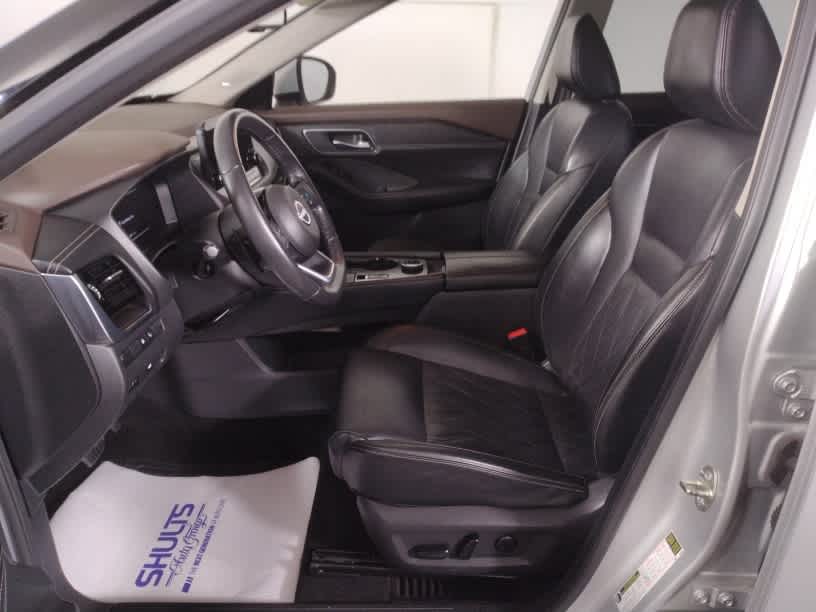 used 2022 Nissan Rogue car, priced at $25,900