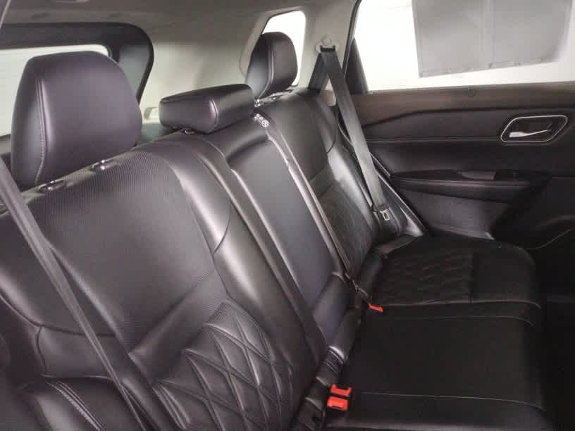 used 2022 Nissan Rogue car, priced at $25,900