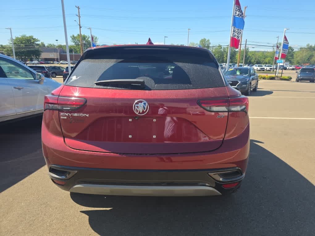 used 2022 Buick Envision car, priced at $26,500